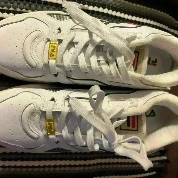 Men’s Fila white leather/ synthetic sneakers size11.5 NWOT. Teratach 600 - Picture 6 of 7